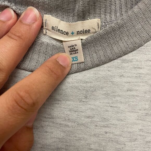 Silence + Noise Kelly Two Tone Grey High Low Tunic Tank Top SZ XS - Picture 7 of 7